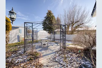 3500 Summers Lane #UNIT 5, Klamath Falls, OR 97603 - Photo 18