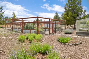 60995 Ward Rd, Bend, OR 97702 - Photo 70