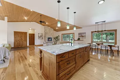 60995 Ward Road, Bend, OR 97702 - Photo 30