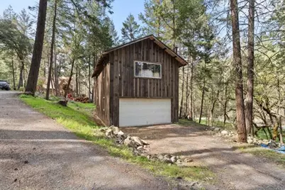 1584 Yale Creek Road, Jacksonville, OR 97530 - Photo 34