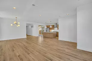 20505 Aberdeen Dr, Bend, OR 97702 - Photo 8