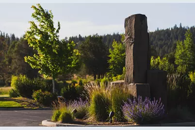 996 Abbott Mountain Way, Klamath Falls, OR 97603 - Photo 14