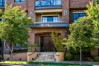 363 Bluff Drive #402, Bend, OR 97702 - Photo 2