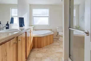 3218 Summers Ln, Klamath Falls, OR 97603 - Photo 16