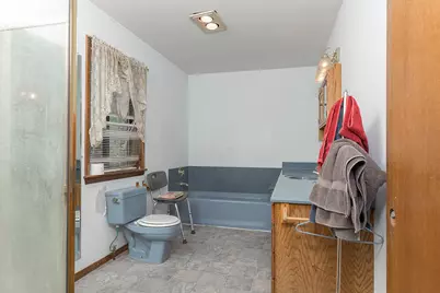 300 Work Lane, Grants Pass, OR 97527 - Photo 20