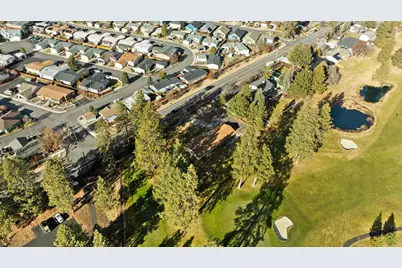 61022 Parrell Road, Bend, OR 97702 - Photo 40