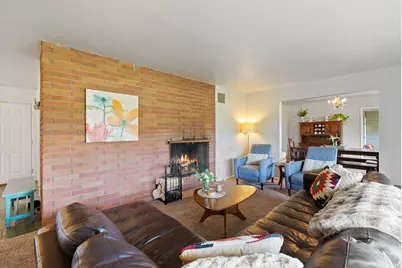 61022 Parrell Road, Bend, OR 97702 - Photo 10