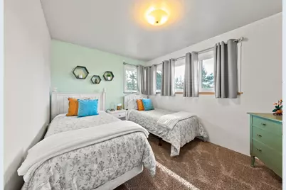 61022 Parrell Road, Bend, OR 97702 - Photo 26