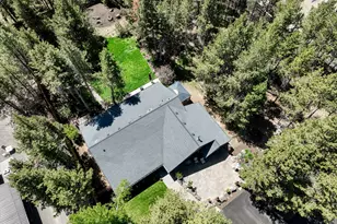 17253 Widgeon Dr, Bend, OR 97707 - Photo 2