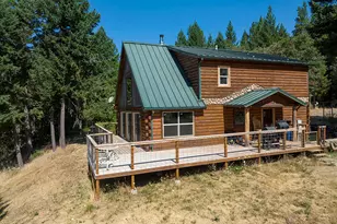 125 Warren Rd, Selma, OR 97538 - Photo 2