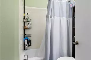 421 Benson St, Medford, OR 97501 - Photo 12