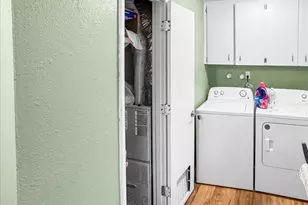 421 Benson St, Medford, OR 97501 - Photo 10