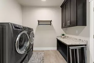 2645 Farmington Ave, Medford, OR 97504 - Photo 34