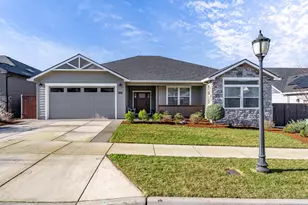 2645 Farmington Ave, Medford, OR 97504 - Photo 1