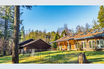 5370 Caves Highway, Cave Junction, OR 97523 - Photo 22