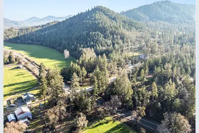 275 Hyde Park Road SW, Grants Pass, OR 97527 - Photo 28