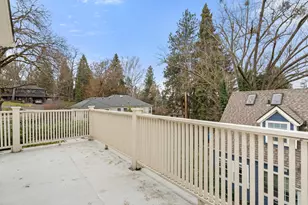 1320 E Main St, Medford, OR 97504 - Photo 32