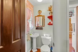 1320 E Main St, Medford, OR 97504 - Photo 22