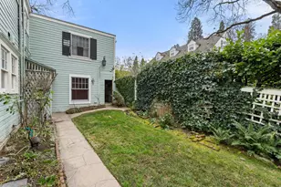 1320 E Main St, Medford, OR 97504 - Photo 38