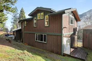 1540 Savage Creek Rd, Grants Pass, OR 97527 - Photo 8