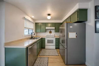 2634 SW Umatilla Court, Redmond, OR 97756 - Photo 2