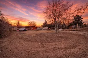 2634 SW Umatilla Ct, Redmond, OR 97756 - Photo 8