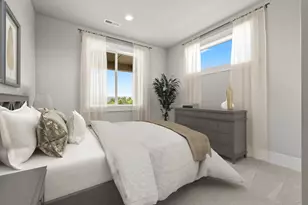 1313 NW Ochoa Dr, Bend, OR 97703 - Photo 6