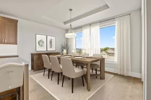 1313 NW Ochoa Dr, Bend, OR 97703 - Photo 4