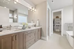 1313 NW Ochoa Dr, Bend, OR 97703 - Photo 8