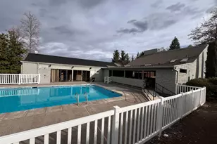 2489 Senate Way, Medford, OR 97504 - Photo 34