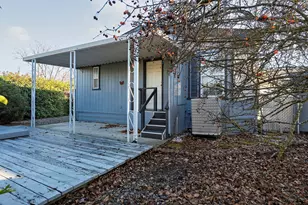 1570 S Peach St, Medford, OR 97501 - Photo 18