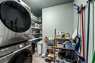 740 NW Kinney St, Grants Pass, OR 97526 - Photo 22