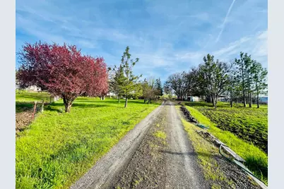 3399 Dodge Road, White City, OR 97503 - Photo 6