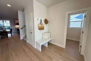 21836 SE Stromboli Ct, Bend, OR 97702 - Photo 2