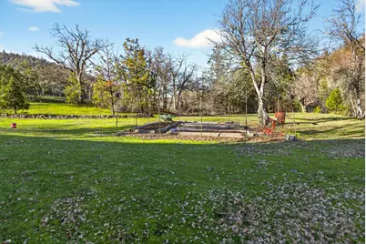 7555 E Antelope Road, Eagle Point, OR 97524 - Photo 46