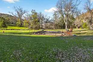 7555 E Antelope Rd, Eagle Point, OR 97524 - Photo 46