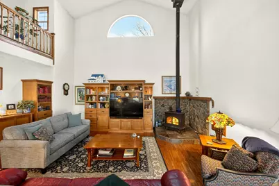 7555 E Antelope Road, Eagle Point, OR 97524 - Photo 20