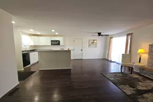 1973 Orinda Cir, Medford, OR 97504 - Photo 4