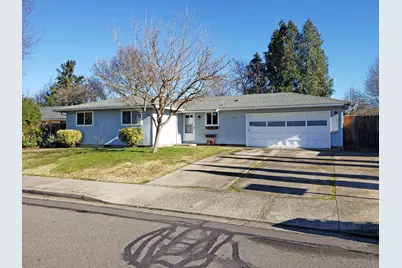 5030 Del Mar Drive, Central Point, OR 97502 - Photo 1