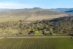 5942 Foothill Rd, Medford, OR 97502 - Photo 30