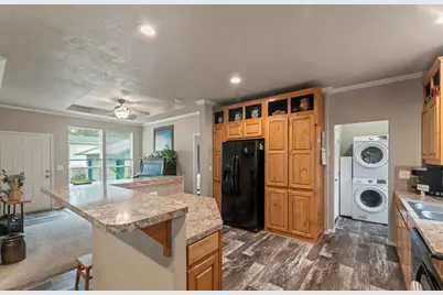 594 Detrick Drive #4, Grants Pass, OR 97527 - Photo 16