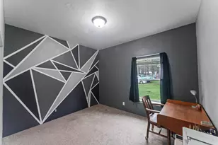 594 Detrick Dr, Grants Pass, OR 97527 - Photo 22