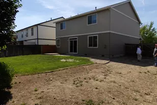 2885 SW Juniper Ave, Redmond, OR 97756 - Photo 4