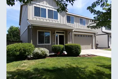 2885 SW Juniper Avenue, Redmond, OR 97756 - Photo 1