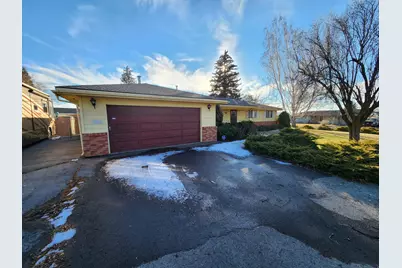 6908 Verda Vista Place, Klamath Falls, OR 97603 - Photo 2