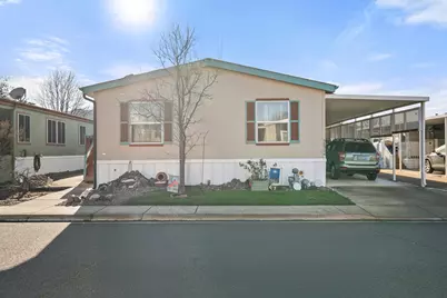 10 E South Stage Road #SPC 505, Medford, OR 97501 - Photo 1