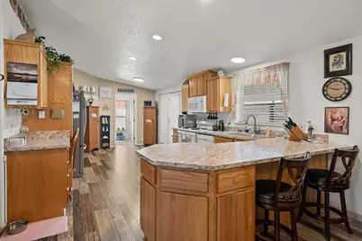 10 E South Stage Road #SPC 505, Medford, OR 97501 - Photo 8