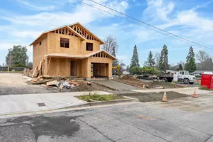 2724 Denton Trail, Grants Pass, OR 97527 - Photo 2