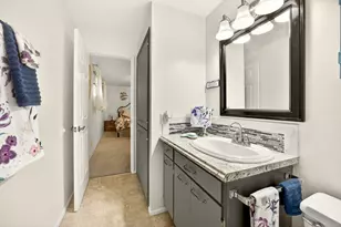 201 S Rose St, Phoenix, OR 97535 - Photo 20