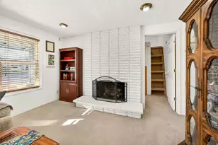 201 S Rose St, Phoenix, OR 97535 - Photo 8